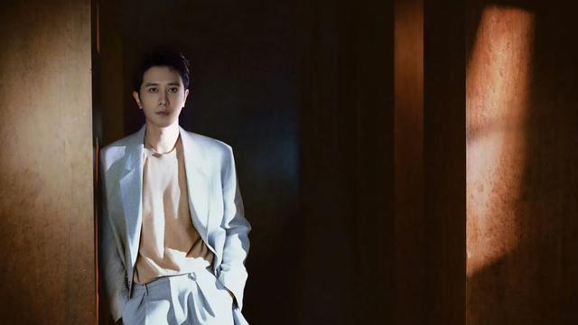 彭冠英上桌！杨紫《青簪行》今年不播赔三亿，新丽跪求上星太难了