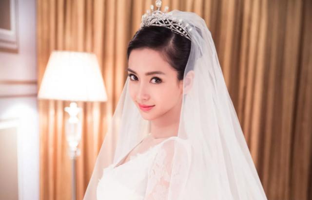 现在的杨颖他高攀不起?别傻了,黄晓明的“算盘”早就打好了