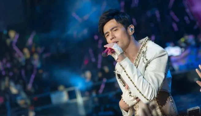 最爱国的5位台湾艺人，公开表态不惜得罪媒体，受到央视的保护