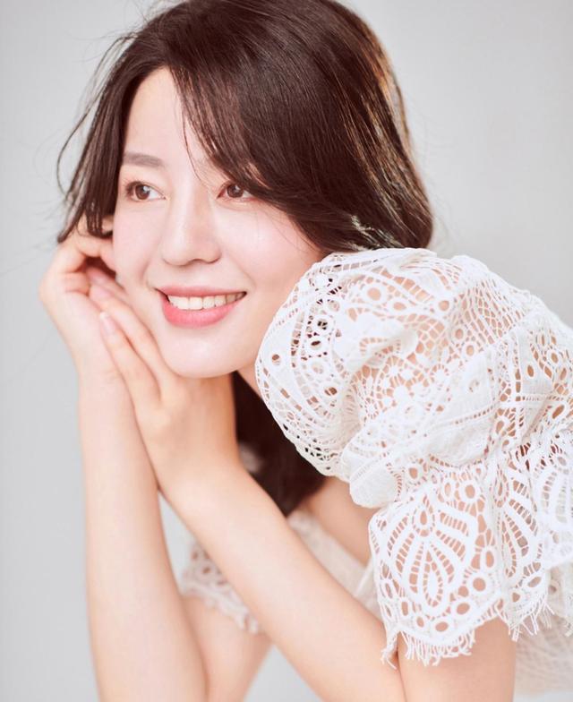 缺失主持8年的《星光大道》，小尼被央视弃用，成第二个李思思？