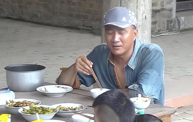 胡军|基因不会骗人，看《爸爸去哪儿》的7位萌娃，10年后差别一目了然