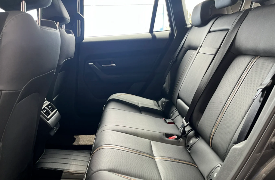 被严重低估的东瀛宝马,2.5L、6AT仅4毛一公里,20年开不坏