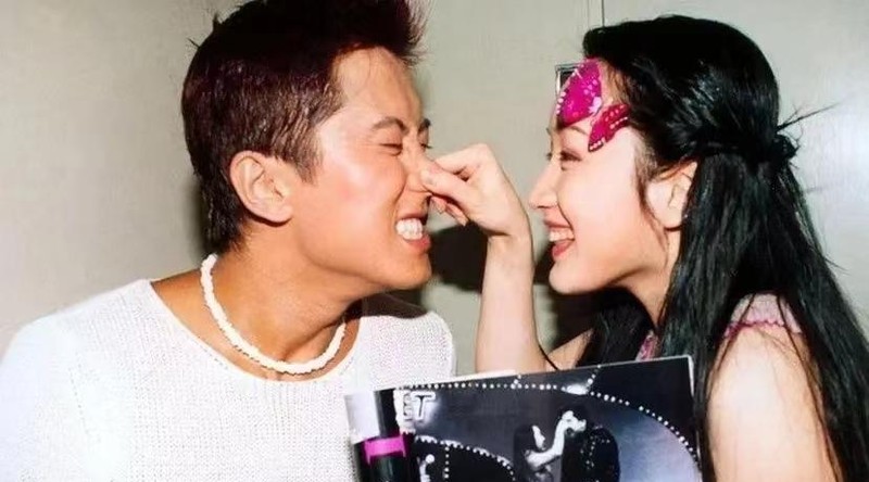 毛宁|8次登春晚却作死入狱,现已经55岁沦为"富婆开心果",老伙伴也不再联系