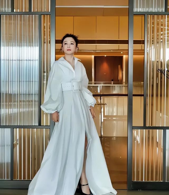 九月还没结束，陈飞宇就以这种方式冲上热搜，网友：真不长记性！