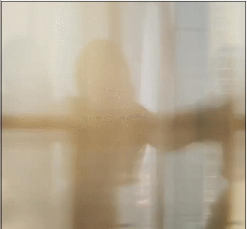 赵丽颖钻石鎏金裙闪耀登场,网友:这就是上位圈女强人的“战袍”