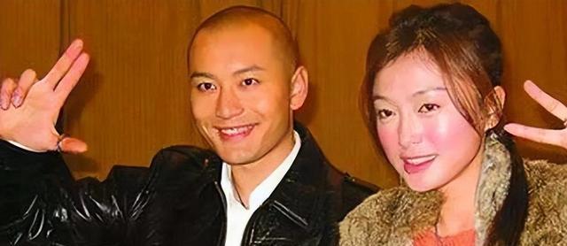 44岁秦岚不结婚不生子，与小9岁小鲜肉热恋，凭什么活得这么爽？