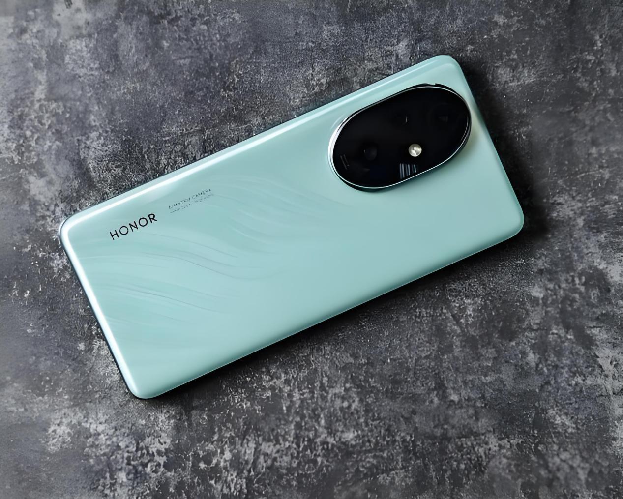 荣耀手机“乱套了”，16GB旗舰才卖1909元，还有最高16GB+512GB