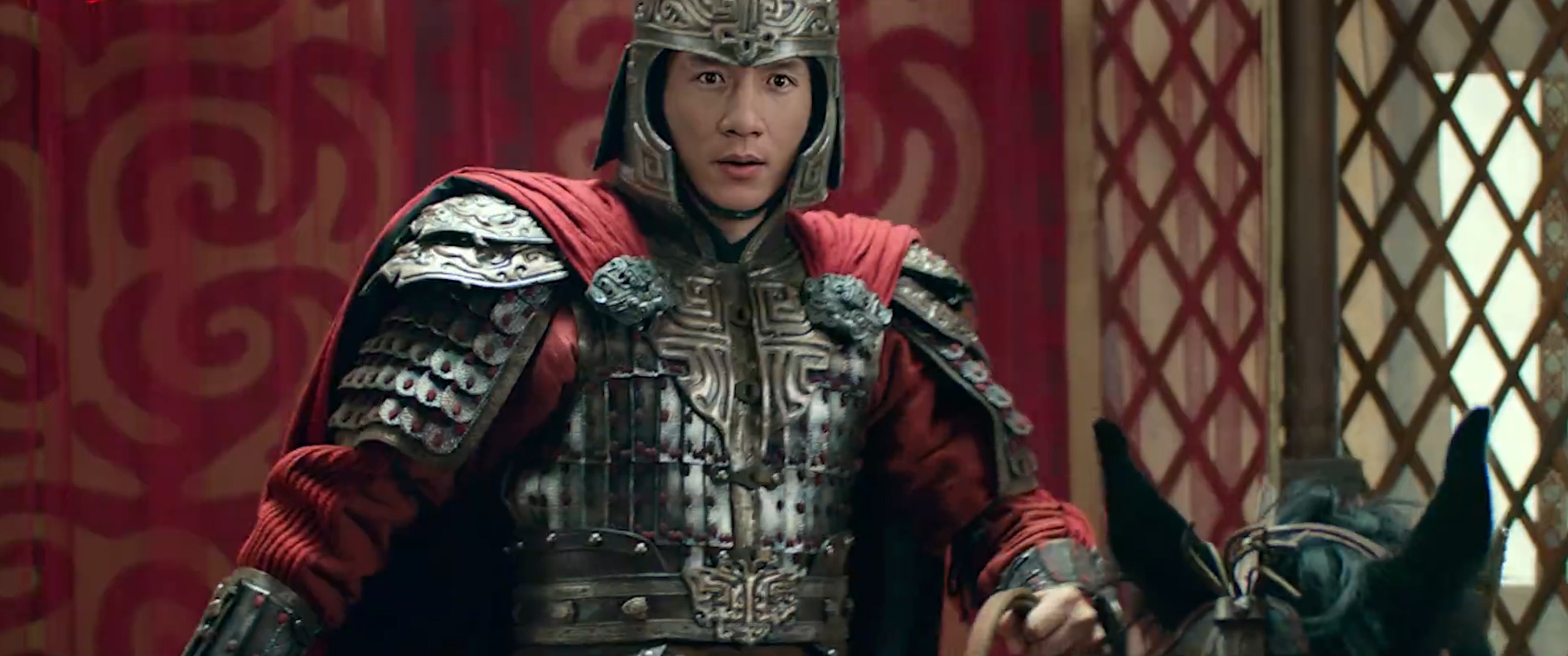 挖来沈腾黄金配角,和吴京对决,成龙又带来一部新片,成本超2亿