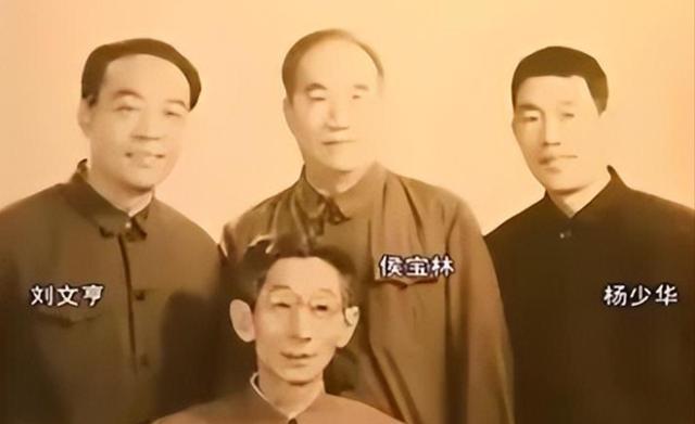 大口啃肉大碗喝酒、华子不离身,92岁的杨少华在享福路上一去不回