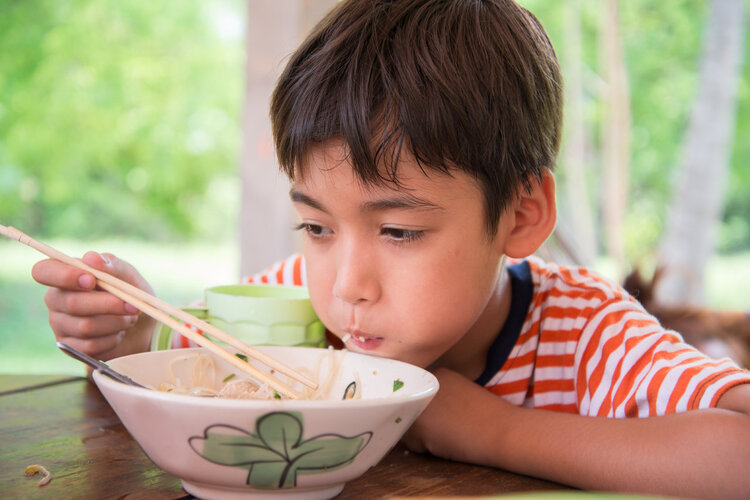 女大十八变是真的吗？美国研究：年轻时长得好看，老了寿命或更长