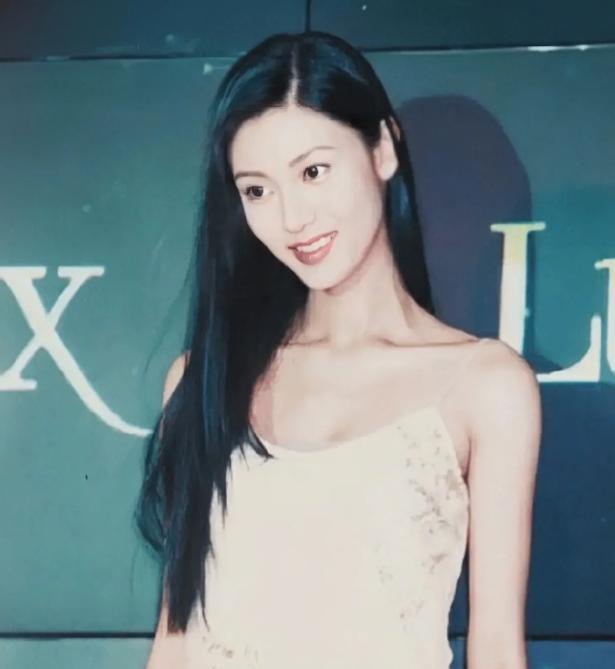 李嘉欣终于遭到了“反噬”，庄月明、宝咏琴可以瞑目了