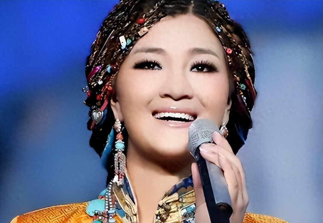 与刀郎对簿公堂42次,将西海情歌据为己有,降央卓玛已走上新道路