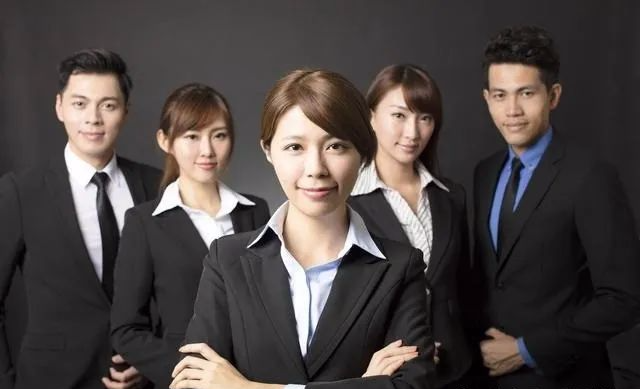 求职遇贵人，助一臂之力，工作体面的生肖