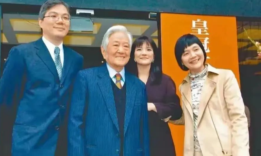 林婉珍揭露琼瑶夺夫秘事，情书内容曝光，丈夫遗嘱太心计