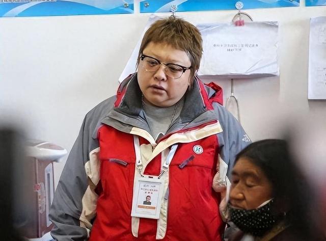 两千万演唱会收入全部捐献！网友热议：他会不会成为下一个韩红