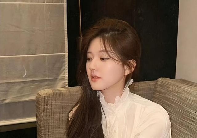 杨紫赵露思“火炬手”:都是受品牌邀请,这也要讲究“番位”?