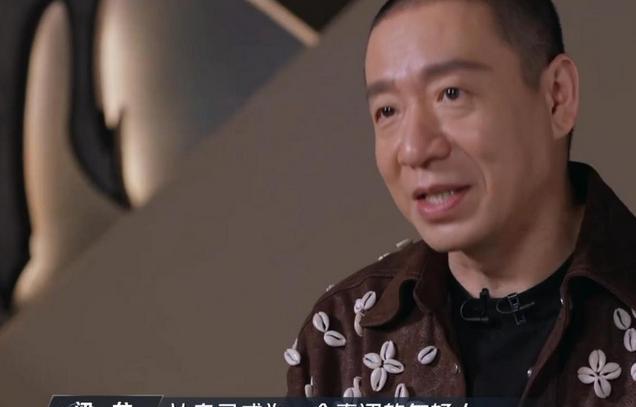 《披哥4》首播!几位专业的歌手愣是比不过一个专业的演员!