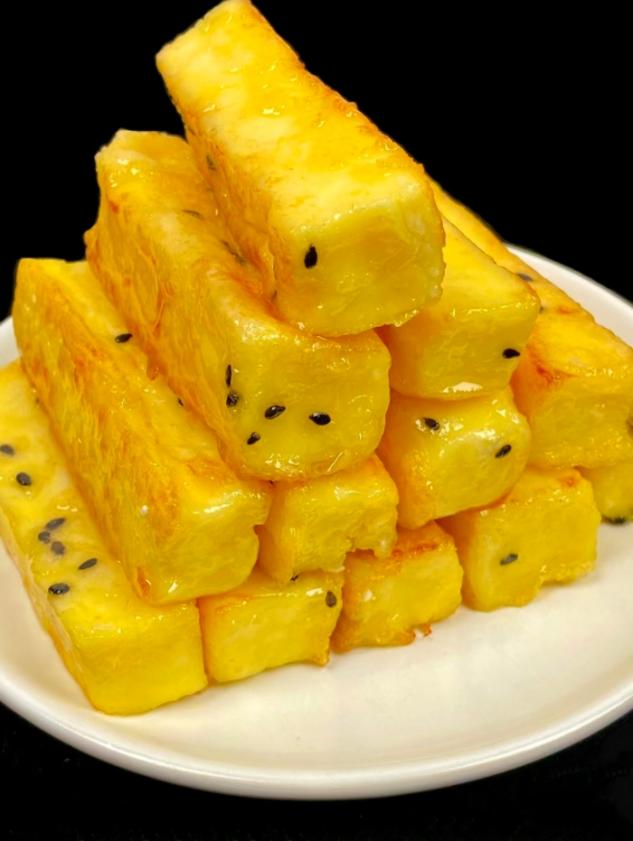 钟南山说“养腿先养膝”,建议中年人常吃这三道菜,补钙腿脚硬