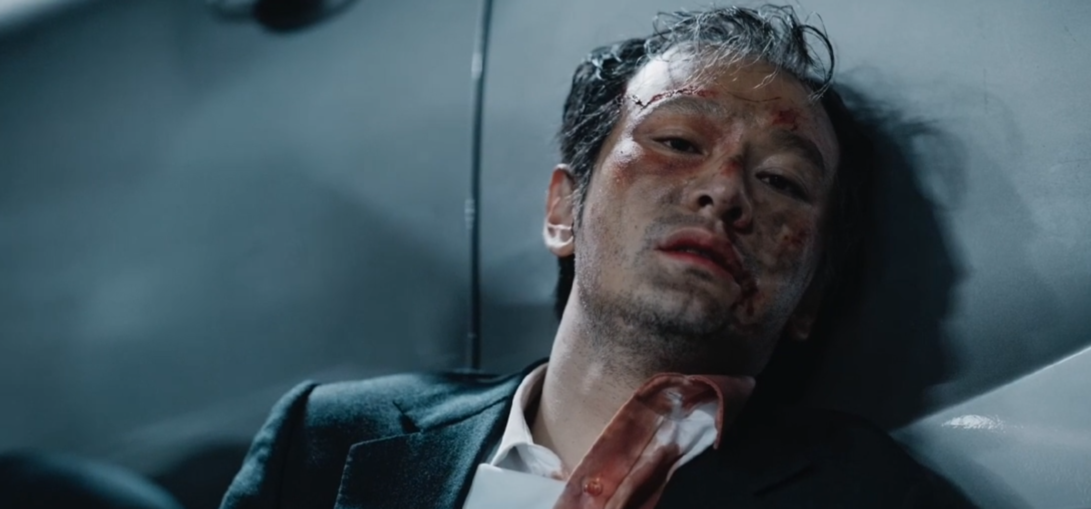 学贾玲减肥30斤拍电影，成本超1亿，黄晓明新片预售票房仅2.1万