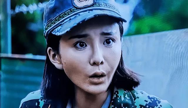 笑掉大牙,以为她们是退圈了,原来是整容后面目全非没认出来