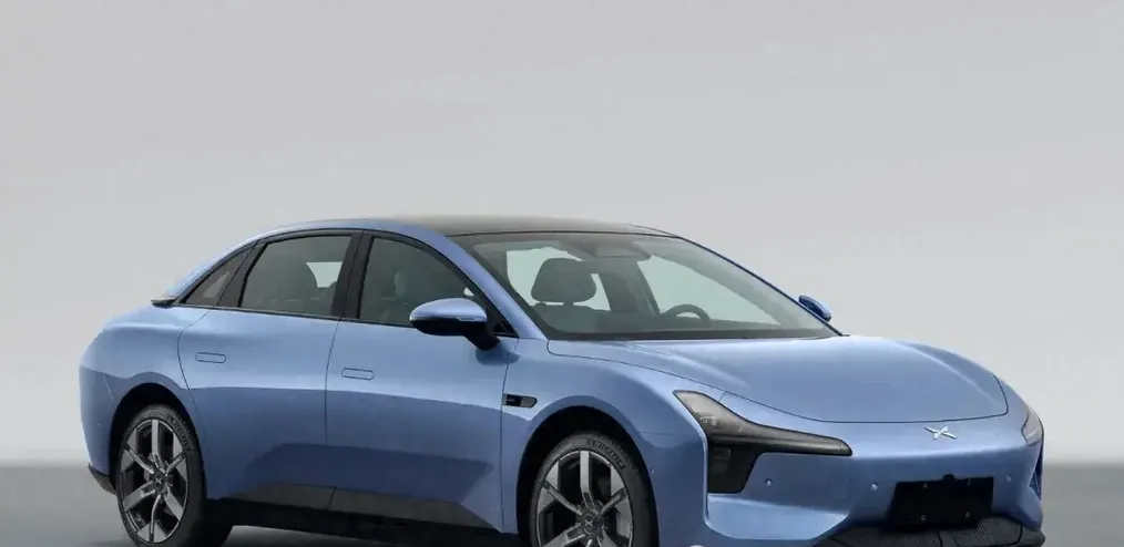 听点劝先别急！明年买增程更划算，今年都不是，内行人都懂