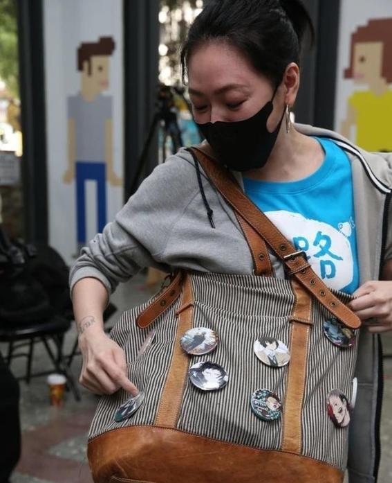 小S讽刺内地酸民后续!台娱博主刘建国谴责小S,大S再次遭到牵连