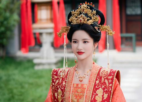 于正新剧《五福临门》：十位主演遭网友吐槽，一个能打的也没有