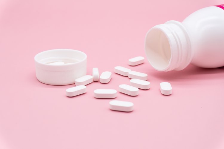 钙片饭前吃好，还是饭后吃好？真心提醒：注意这3个细节更重要