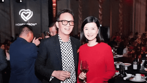 东方卫视一姐陈蓉:因“寿宴门”身败名裂,今低调嫁海归结婚生子