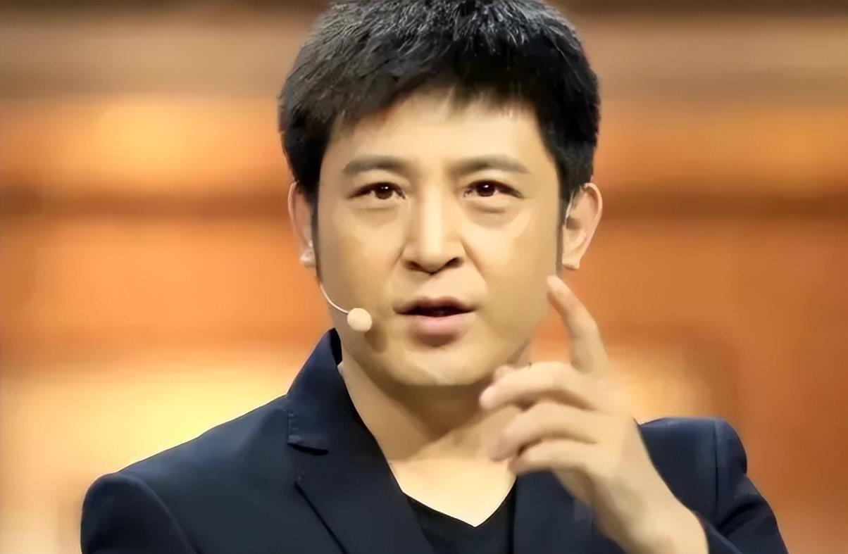 孙涛|明着吃软饭？结婚27年被拿捏死，17次上春晚竟然全是老婆的功劳