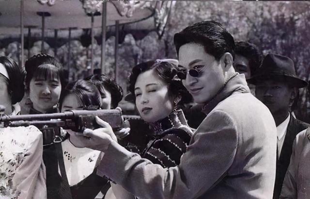 琼瑶剧奇怪的审美,这5位男演员明明长相普通,却总当主角演帅哥