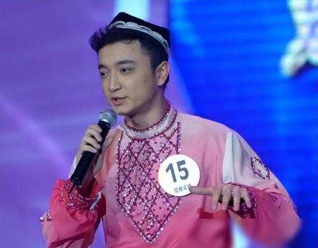 缺失主持8年的《星光大道》，小尼被央视弃用，成第二个李思思？