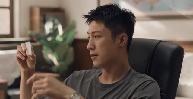 神剧翻车！张艺谋《雪迷宫》首播口碑出炉，网友评价“一针见血”