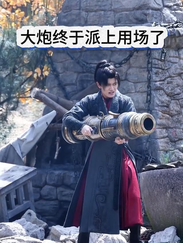 《烈焰》:全员演技过关,唯有一人是败笔,长的丑演技还烂