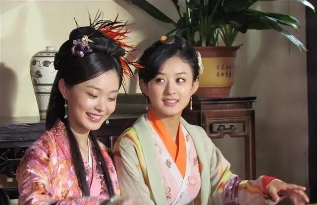 杀疯了！赵丽颖十年前作品《戏点鸳鸯》又爆火，不愧是封神的甜妹