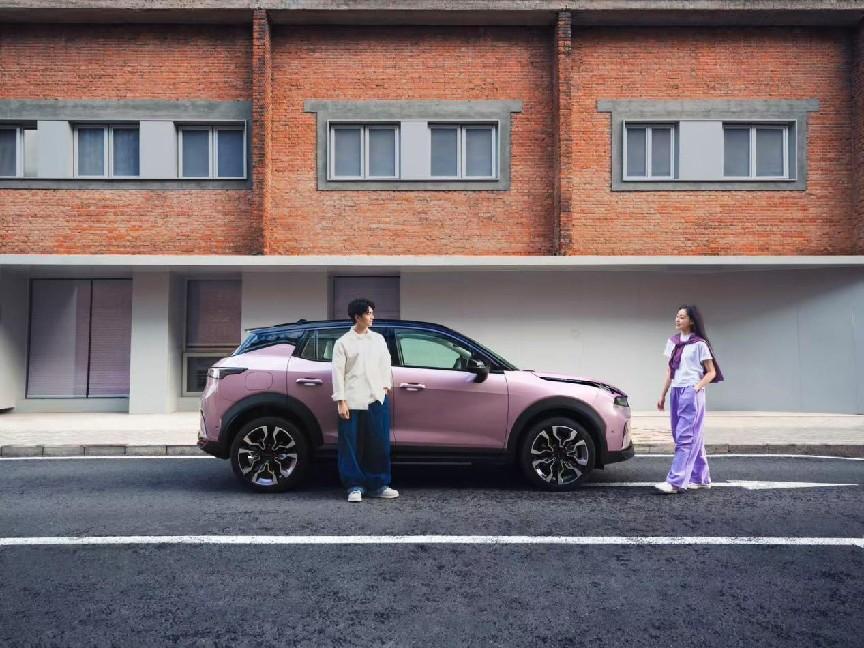 领克06活动大促：10.06万元起，畅享智能舒适座驾