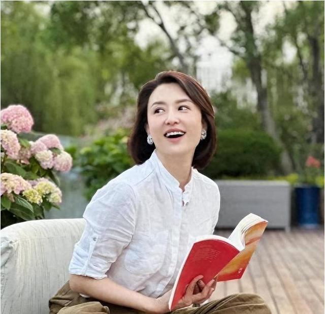 张蕾:人生大转折,从CCTV辞职1年后又考取了北京电影学院事业编