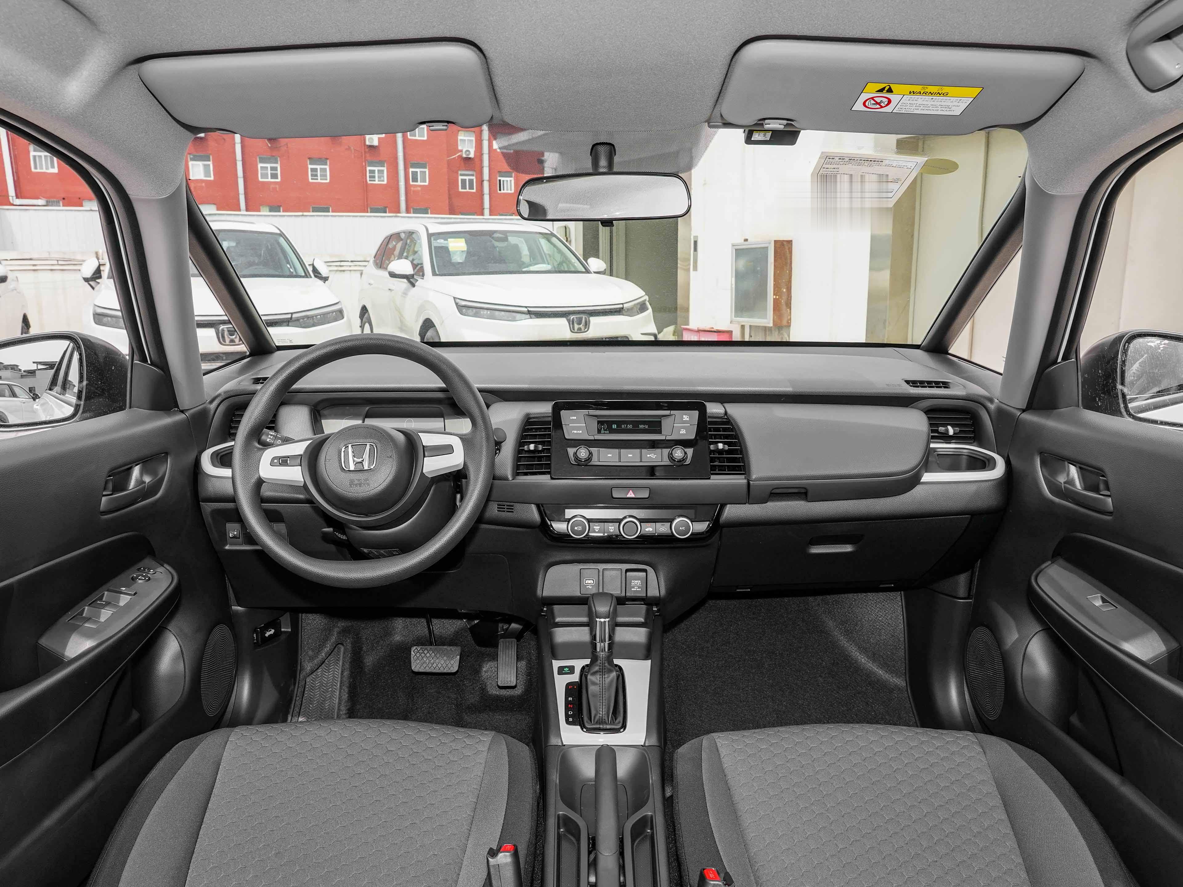 讲个笑话：本田飞度10月份只卖掉了3台，1.5L+CVT还值10万块吗？