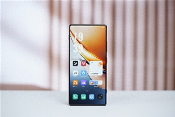 業內獨家無孔真全面屏！努比亞Z80 Ultra獲認證：支持90W快充