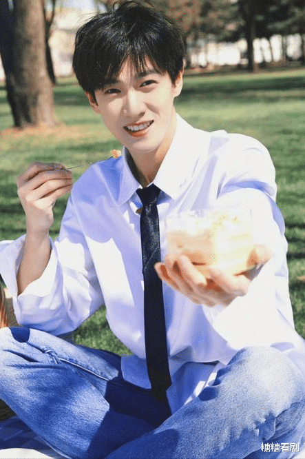 八大男演员2025待爆预测:谁能上位,谁会掉队,请大家拭目以待