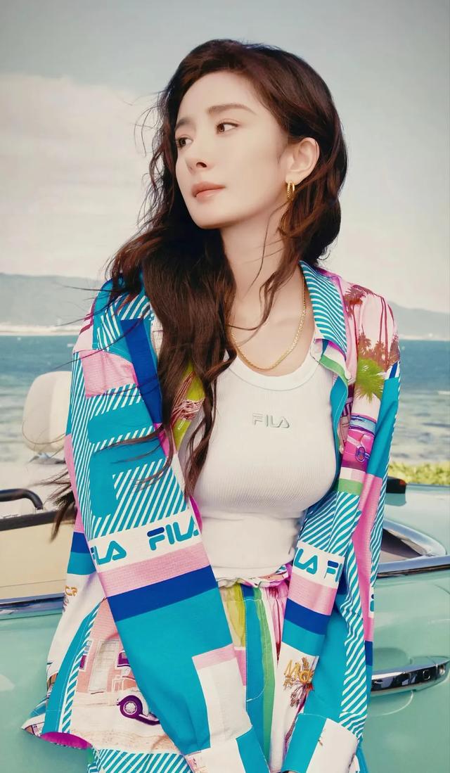 杨幂-论身材气质还得是你（图片）