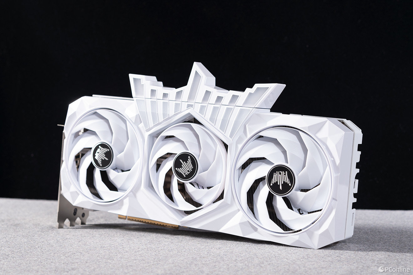 影驰RTX 5090 D v2名人堂显卡图赏：依旧顶级性能