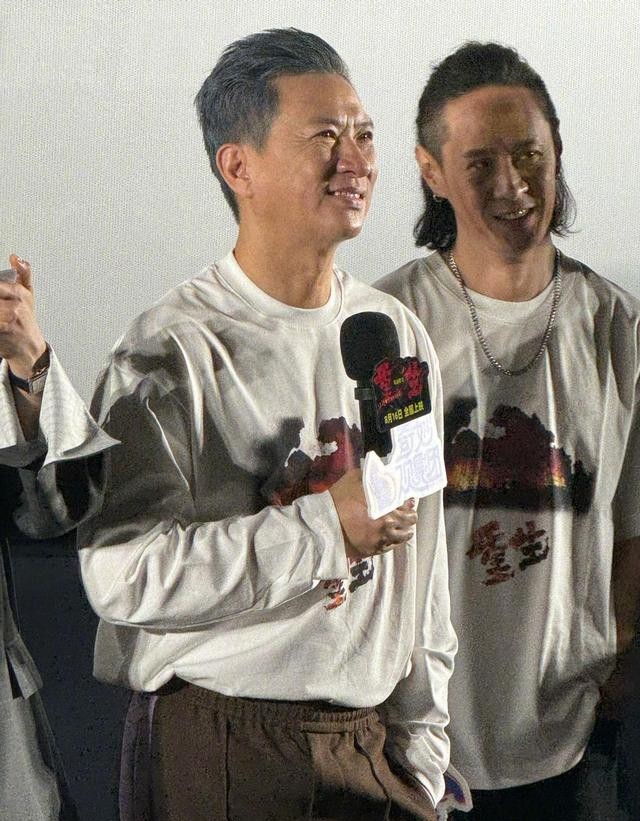 这一次,终于官宣新恋情的梁洛施,让三个儿子安心,让孩子爸闹心