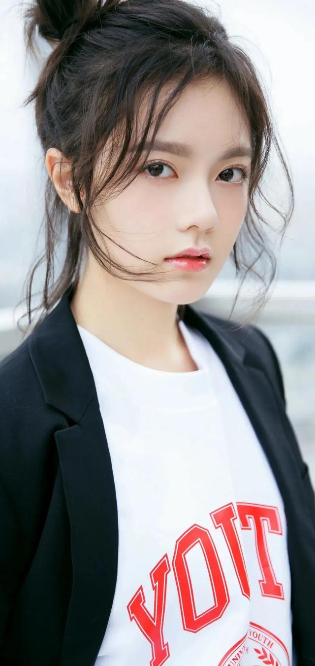 赵今麦,国民闺女变化真大