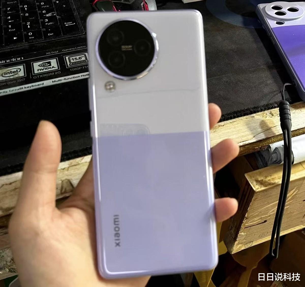 小米清仓也没人买?从2499元跌至1473元,自拍双主摄+超薄机身