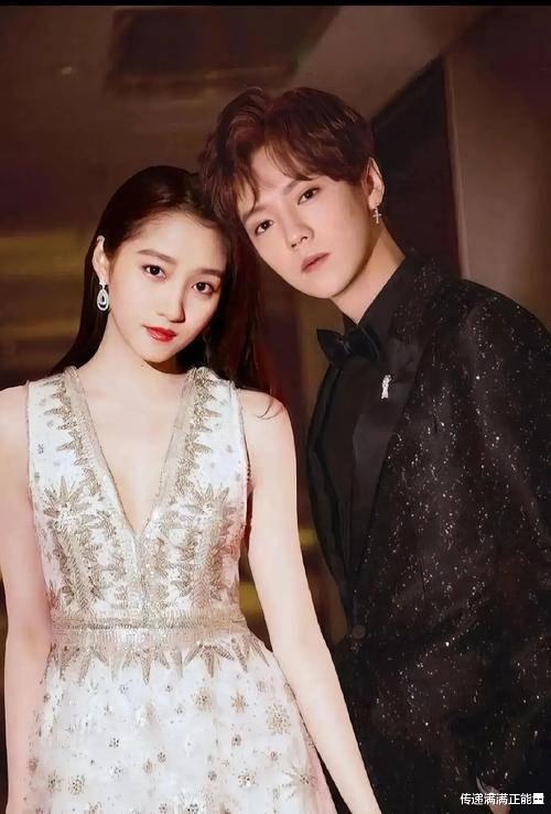 关晓彤爸爸一个点赞,为何引爆全网猜想?