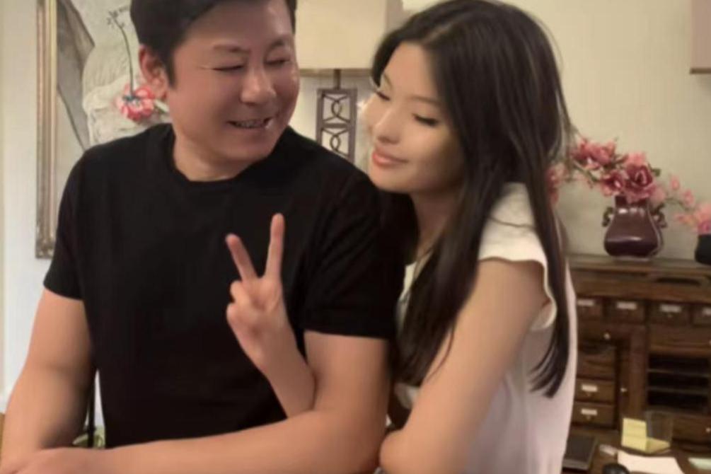 曝孙思瀚与母亲再分居!直言婆媳矛盾大爆发,只能请保姆助理伺候