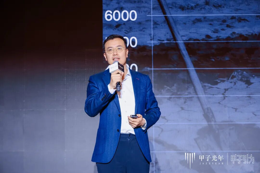 2000+人次到場，70余位大咖激辯AI下半場生存法則