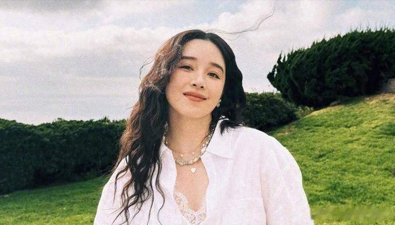 阚清子疑产下畸形儿，无膀胱细节被扒光，比悲剧更恶心的是造假