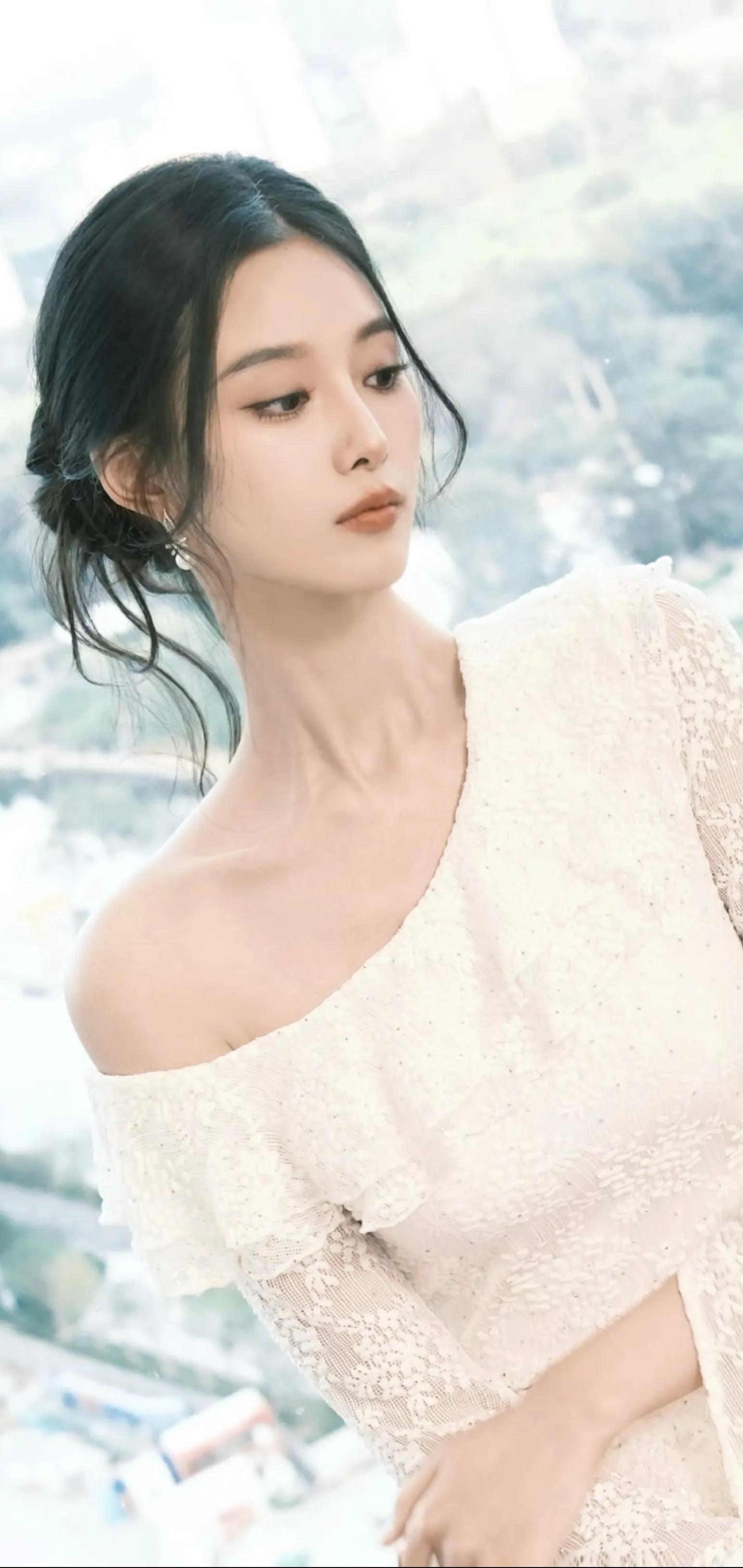 徐艺洋妹妹长这么好看，算不算便宜了黄子韬？